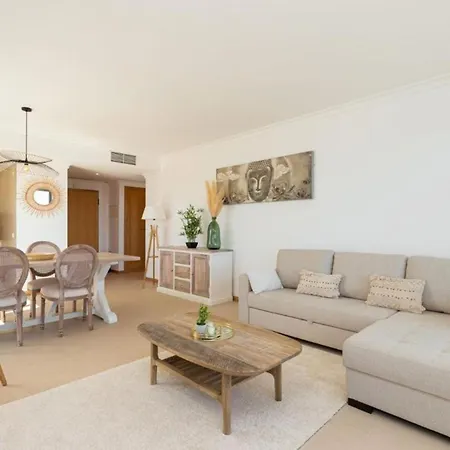 Snazzy Varandas Do Castelo - One Bedroom Sleeps 2 Person Apartmán *