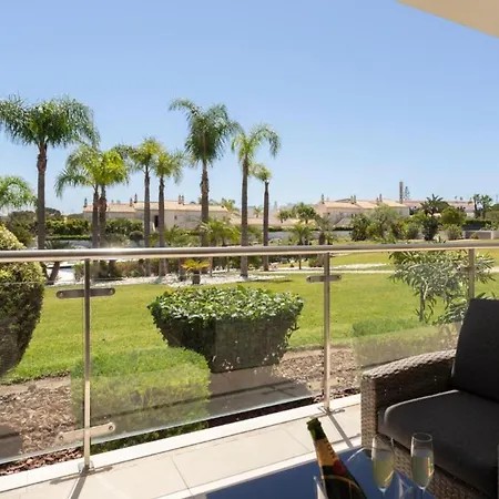 Apartmán Snazzy Varandas Do Castelo - One Bedroom Sleeps 2 Person *