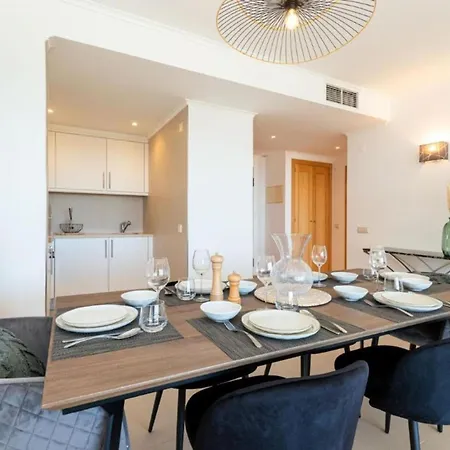 Snazzy Varandas Do Castelo - One Bedroom Sleeps 2 Person * 阿尔布费拉