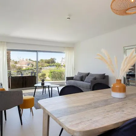 Apartamento Snazzy Varandas Do Castelo - One Bedroom Sleeps 2 Person